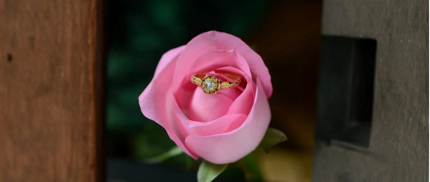 Diamond Floral Gold Love Ring