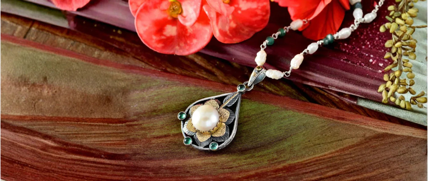 The Modern Pearl Revival