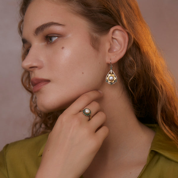 Odelia Pearl Emerald Ring