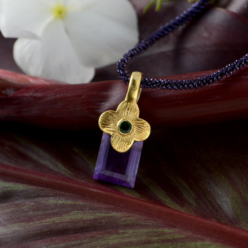 Clara Amethyst Pendant