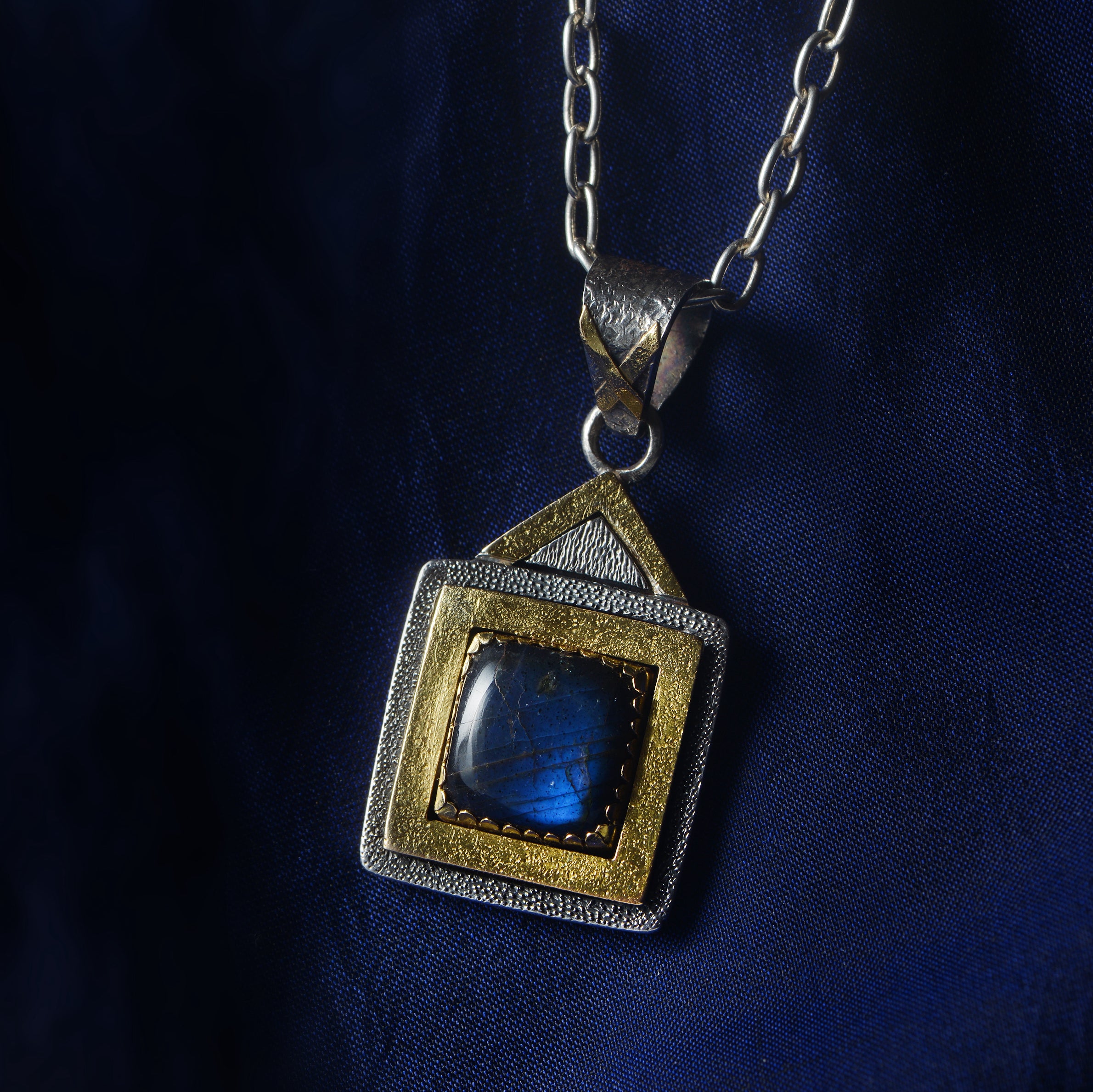 Tierney Labradorite Pendant