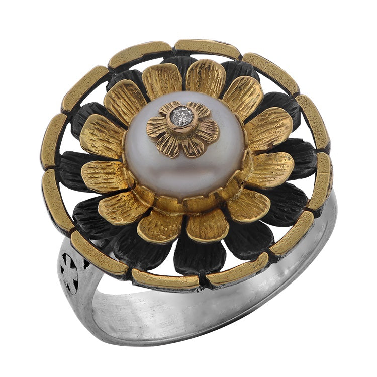 Salome Pearl Diamond Gold Ring